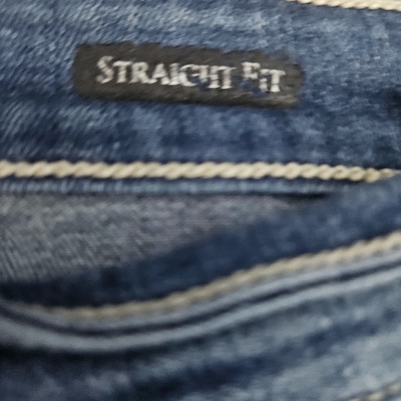 Judy Blue Jeans Women's 7/28 Blue Straight Fit Release Hem Wiskered - Picture 4 of 13